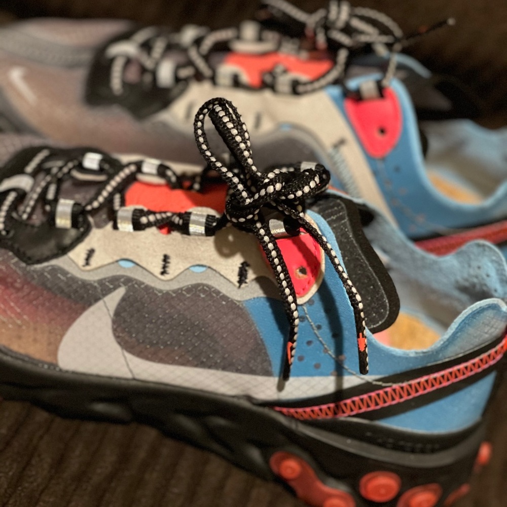Nike React Element 87 - Blue Chill Solar Red - Picture 2 of 10